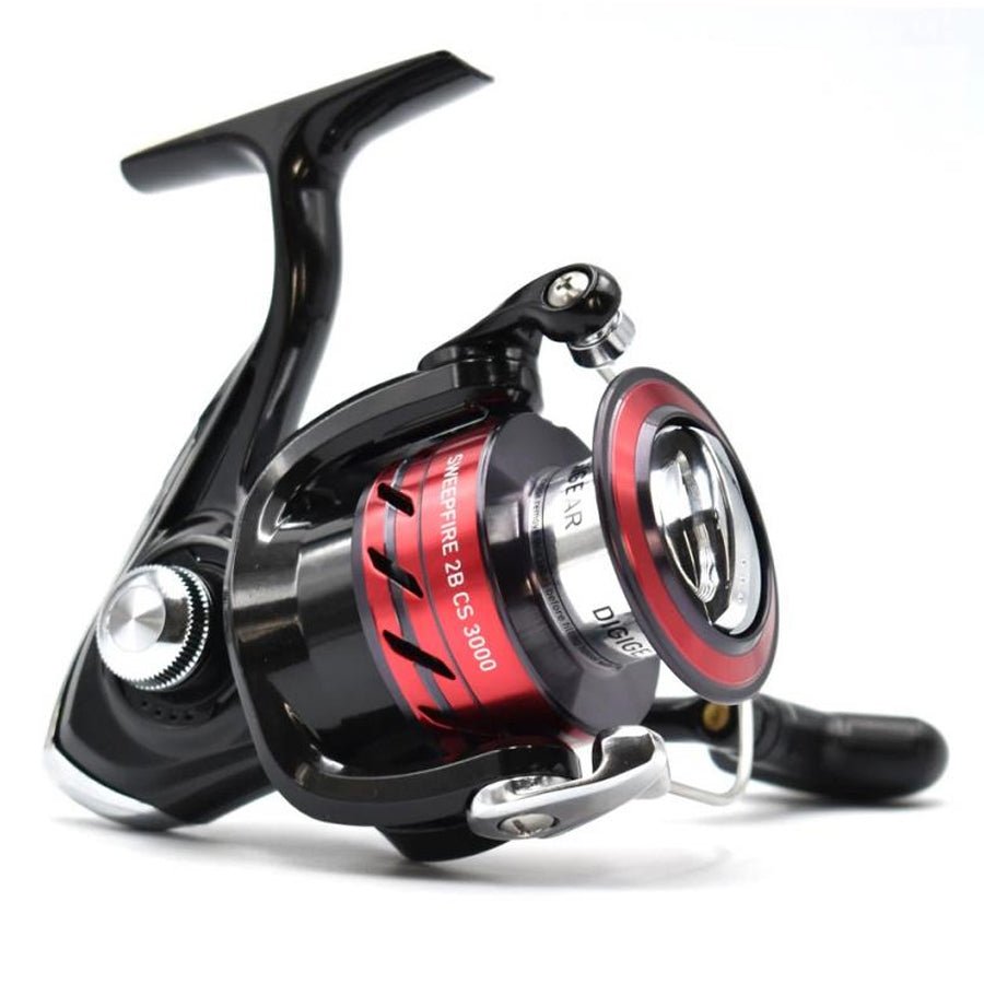 Daiwa Sweepfire 2B CS vista posterior - Caribe Lures